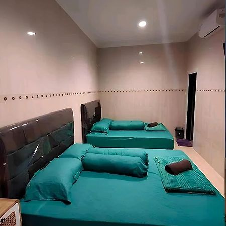 De Patuk Homestay Yogyakarta Exterior photo