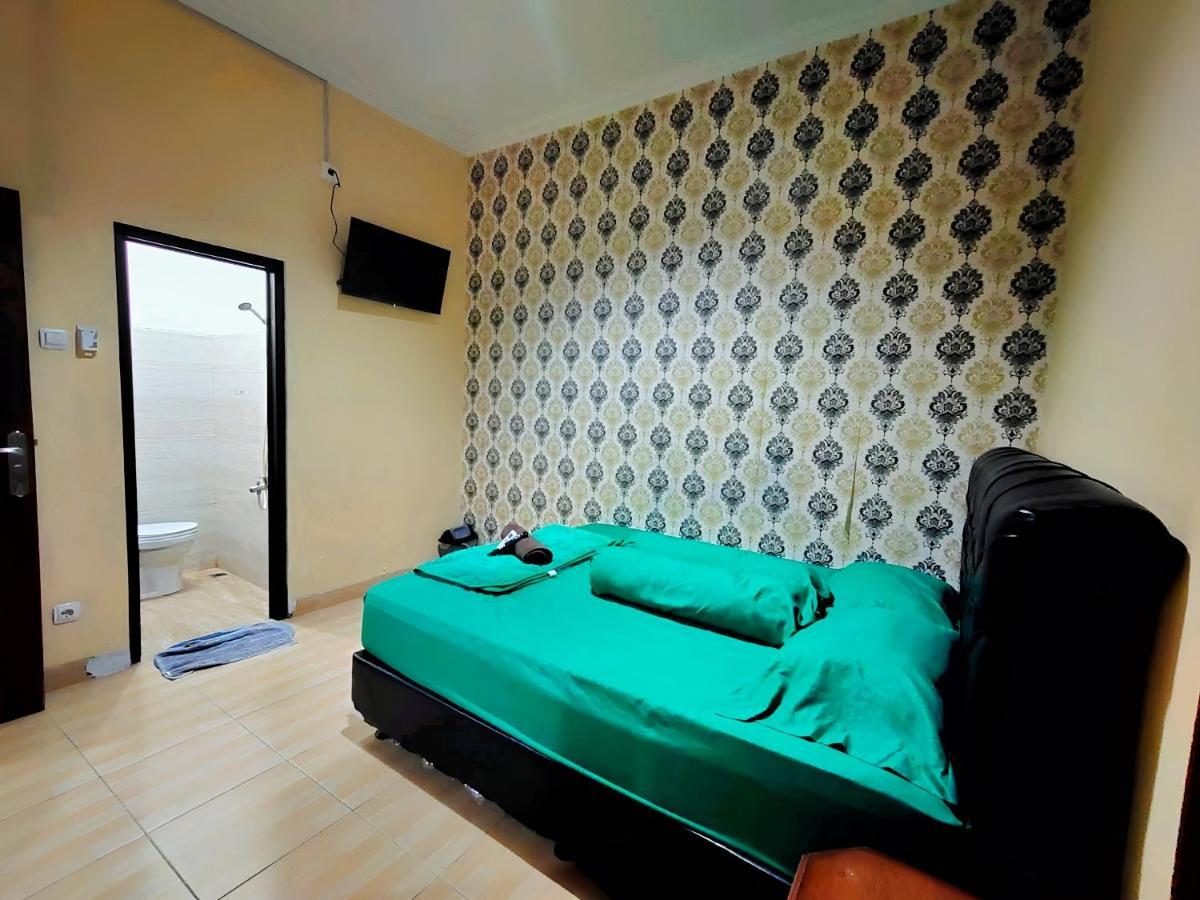De Patuk Homestay Yogyakarta Exterior photo
